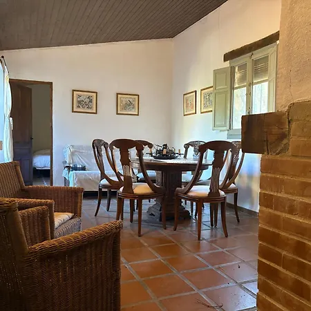 Terapeutica En Un Paraje Natural Casa de Férias